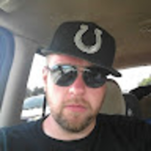 Meet your Posher, Waylon - Picture 1 of 1